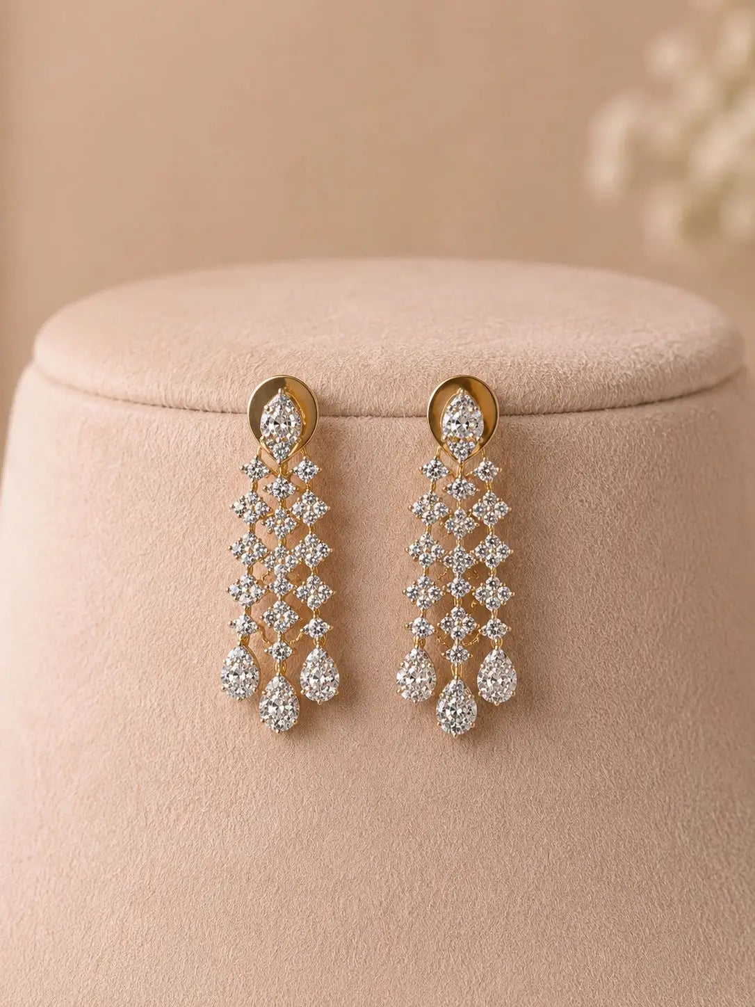 Regal Cascade AD Necklace Set