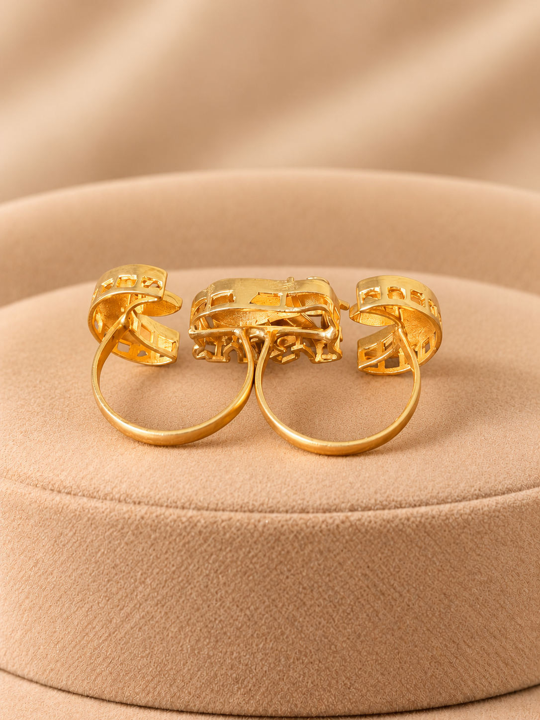 Exclusive Gaja Ratna Fusion Adjustable Ring