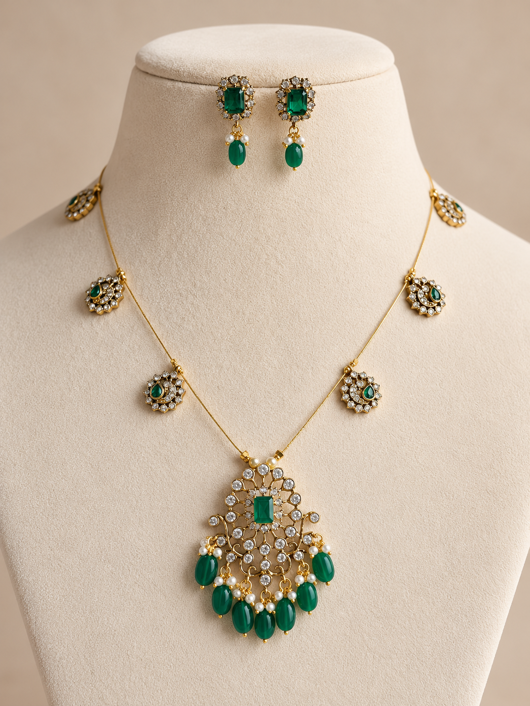 Emerald Cascade Delicate Necklace Set